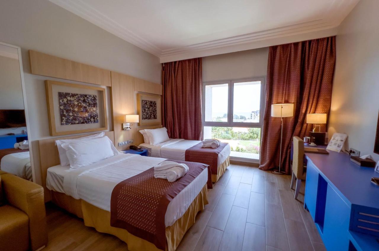 Golden Tulip Le Diplomate Hotell Cotonou Eksteriør bilde