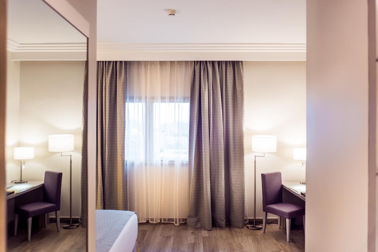 Golden Tulip Le Diplomate Hotell Cotonou Eksteriør bilde