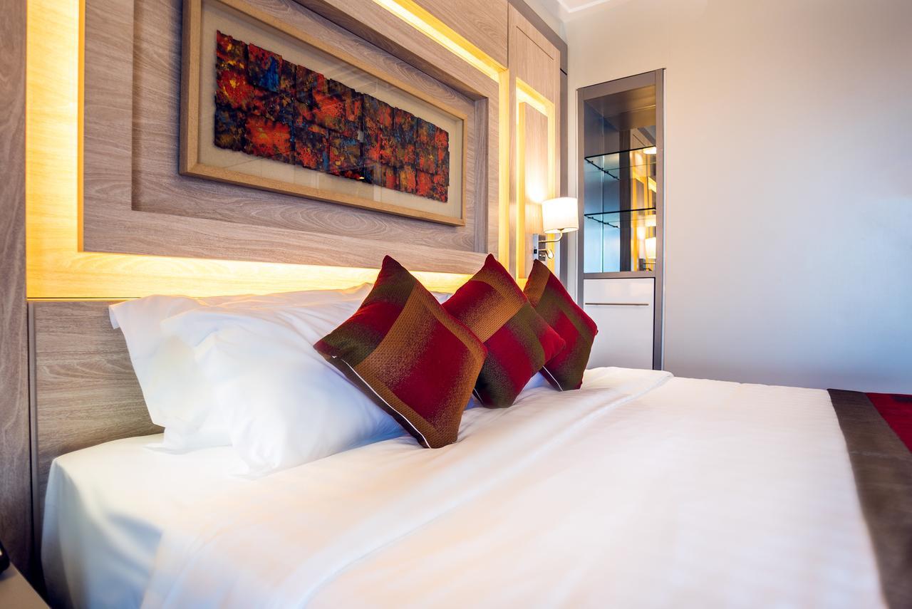 Golden Tulip Le Diplomate Hotell Cotonou Eksteriør bilde