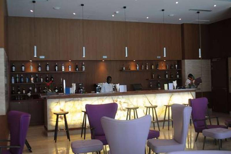 Golden Tulip Le Diplomate Hotell Cotonou Eksteriør bilde