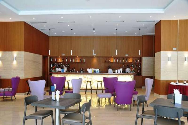 Golden Tulip Le Diplomate Hotell Cotonou Eksteriør bilde